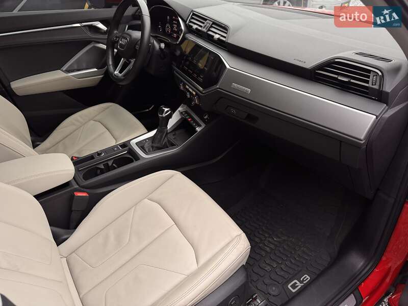 Внедорожник / Кроссовер Audi Q3 2021 в Стрые фото 37 Внедорожник / Кроссовер Audi Q3 2021 в Стрые