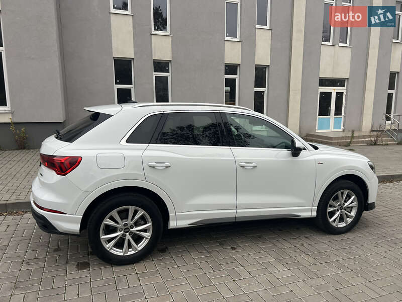 Позашляховик / Кросовер Audi Q3 2023 в Сумах фото 5 Позашляховик / Кросовер Audi Q3 2023 в Сумах