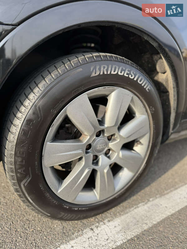 Позашляховик / Кросовер Audi Q3 2015 в Києві