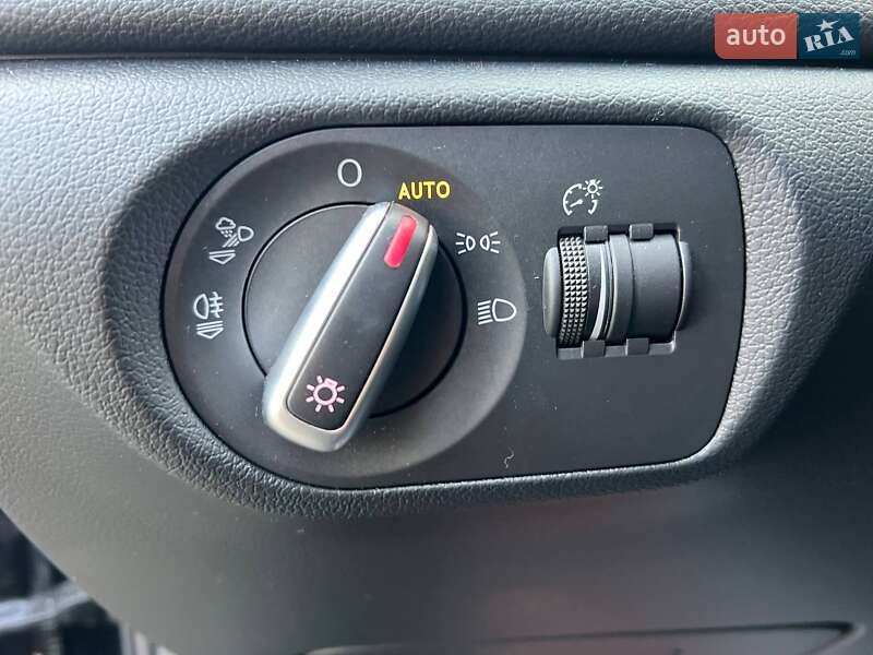 Внедорожник / Кроссовер Audi Q3 2016 в Хмельницком фото 17 Внедорожник / Кроссовер Audi Q3 2016 в Хмельницком