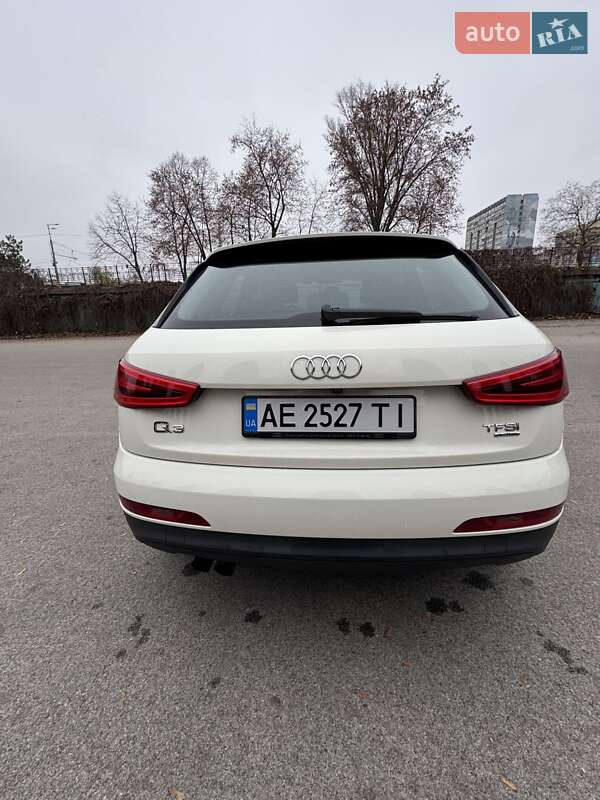 Позашляховик / Кросовер Audi Q3 2012 в Дніпрі фото 4 Позашляховик / Кросовер Audi Q3 2012 в Дніпрі