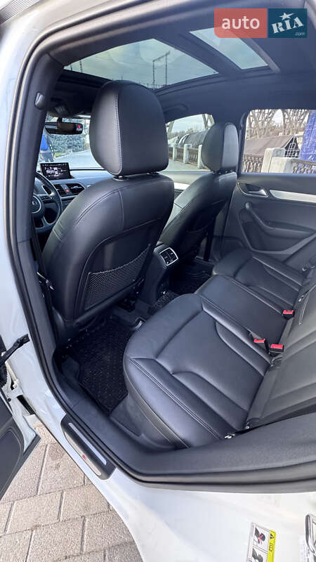 Позашляховик / Кросовер Audi Q3 2018 в Дніпрі