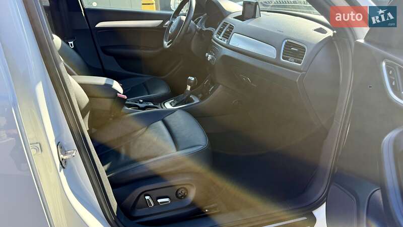 Позашляховик / Кросовер Audi Q3 2018 в Києві