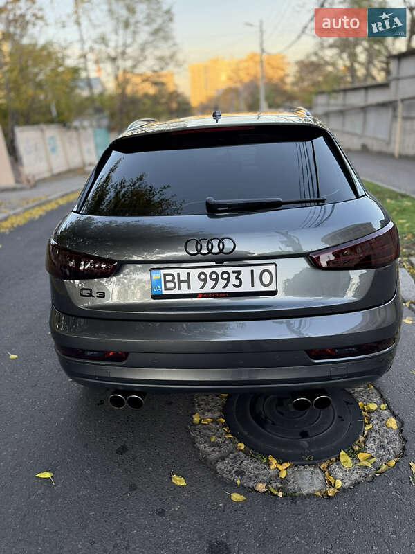 Позашляховик / Кросовер Audi Q3 2017 в Одесі