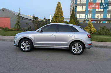 Позашляховик / Кросовер Audi Q3 2015 в Дніпрі