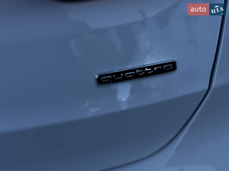 Позашляховик / Кросовер Audi Q3 2024 в Львові фото 26 Позашляховик / Кросовер Audi Q3 2024 в Львові