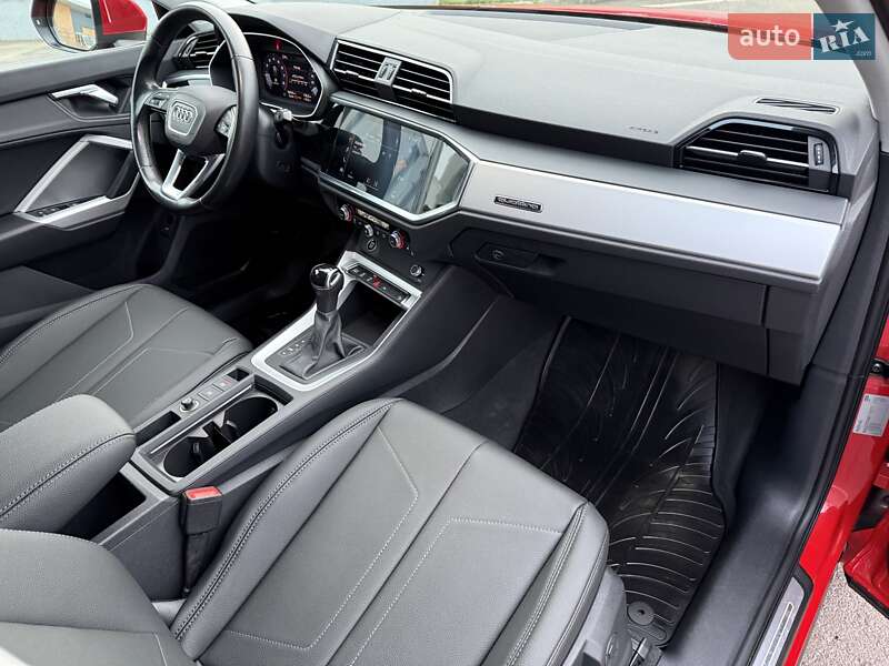 Внедорожник / Кроссовер Audi Q3 2021 в Киеве фото 32 Внедорожник / Кроссовер Audi Q3 2021 в Киеве