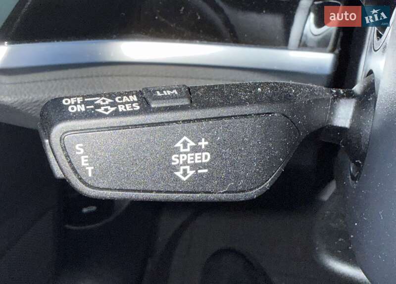 Внедорожник / Кроссовер Audi Q3 2021 в Киеве фото 36 Внедорожник / Кроссовер Audi Q3 2021 в Киеве