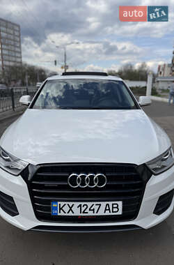 Внедорожник / Кроссовер Audi Q3 2017 в Харькове