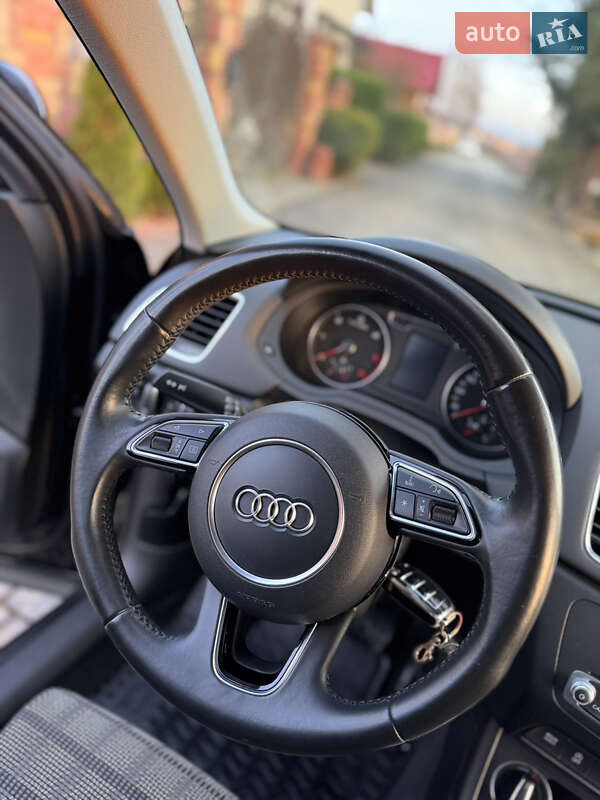 Позашляховик / Кросовер Audi Q3 2016 в Чернівцях фото 23 Позашляховик / Кросовер Audi Q3 2016 в Чернівцях