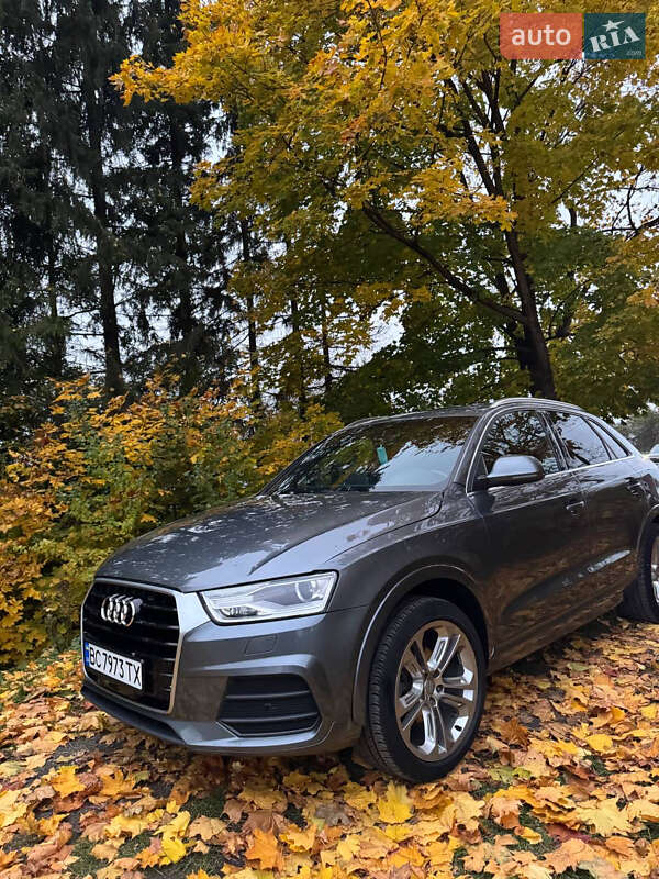 Внедорожник / Кроссовер Audi Q3 2015 в Самборе