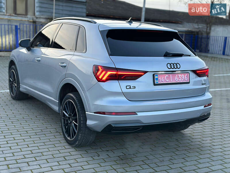 Внедорожник / Кроссовер Audi Q3 2020 в Тернополе
