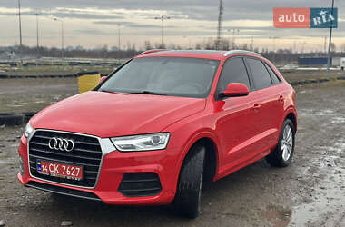 Внедорожник / Кроссовер Audi Q3 2017 в Львове
