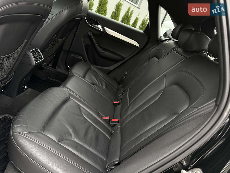 Внедорожник / Кроссовер Audi Q3 2016 в Дрогобыче