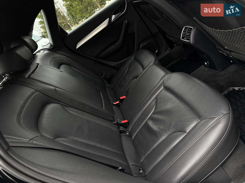 Внедорожник / Кроссовер Audi Q3 2016 в Дрогобыче