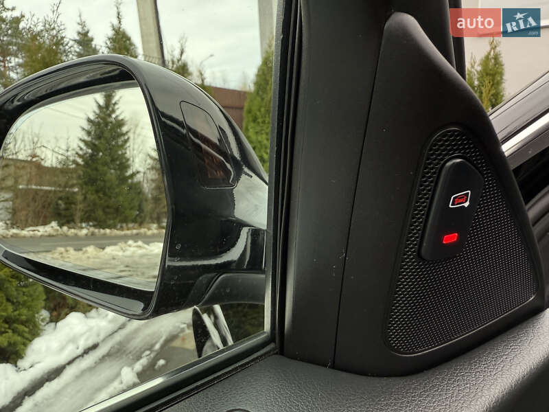 Внедорожник / Кроссовер Audi Q3 2016 в Дрогобыче