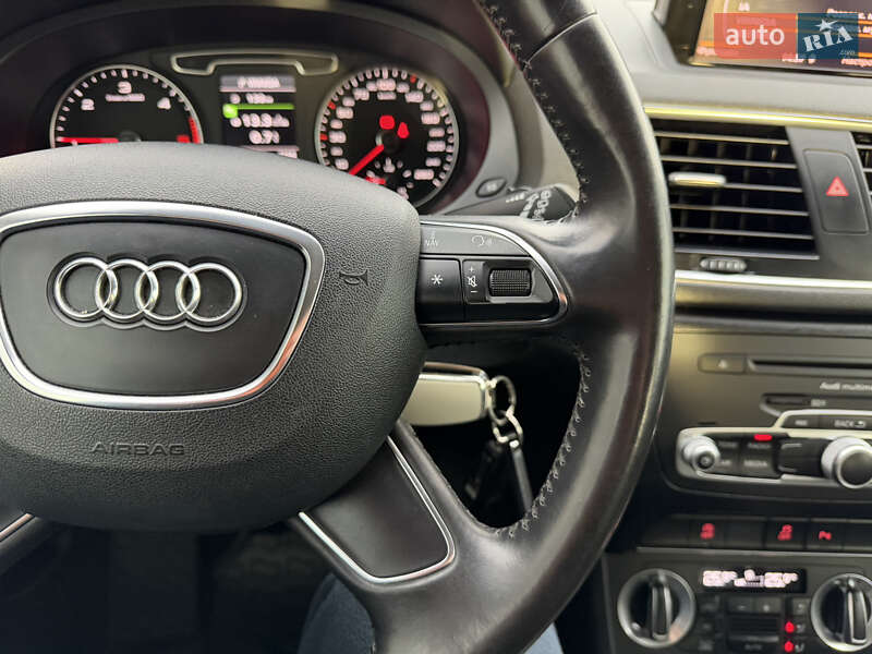 Позашляховик / Кросовер Audi Q3 2012 в Вінниці