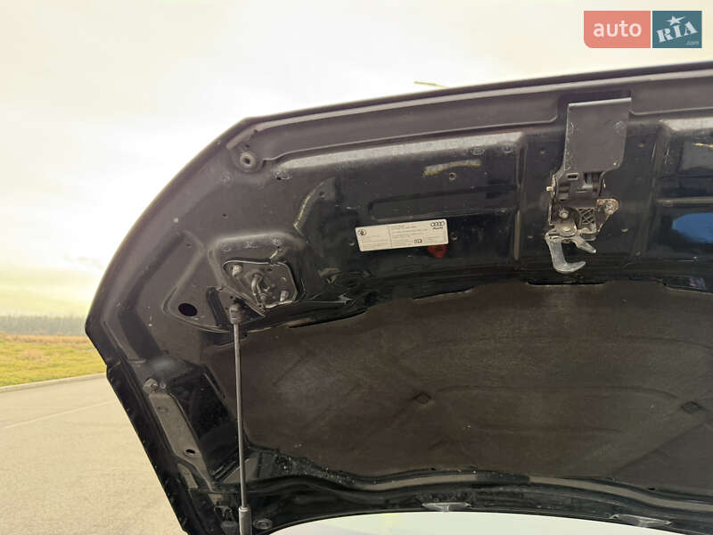 Позашляховик / Кросовер Audi Q3 2012 в Вінниці