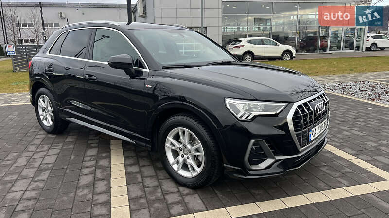 Позашляховик / Кросовер Audi Q3 2020 в Мукачевому
