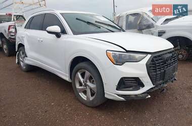 Позашляховик / Кросовер Audi Q3 2020 в Львові