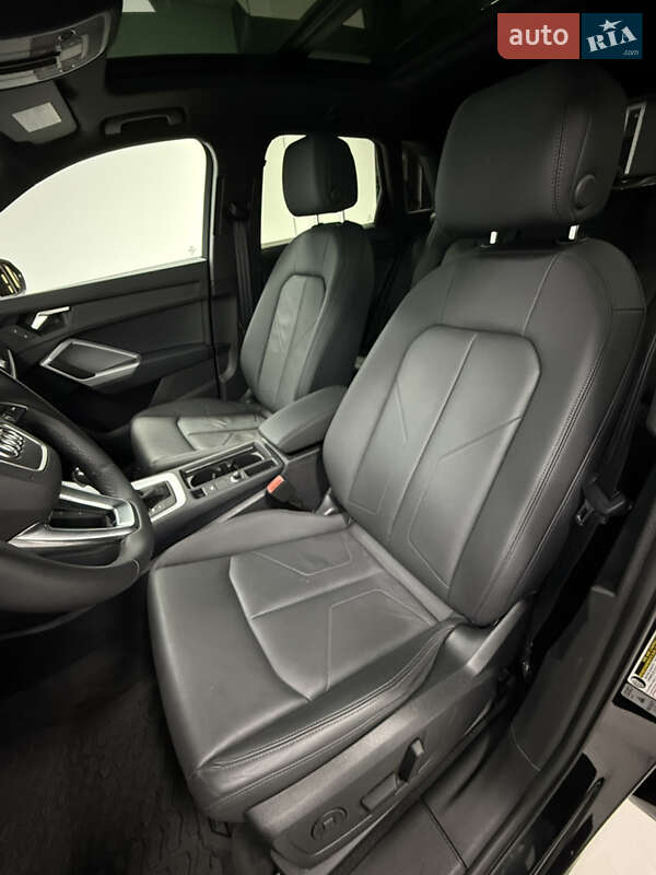 Внедорожник / Кроссовер Audi Q3 2023 в Одессе фото 19 Внедорожник / Кроссовер Audi Q3 2023 в Одессе