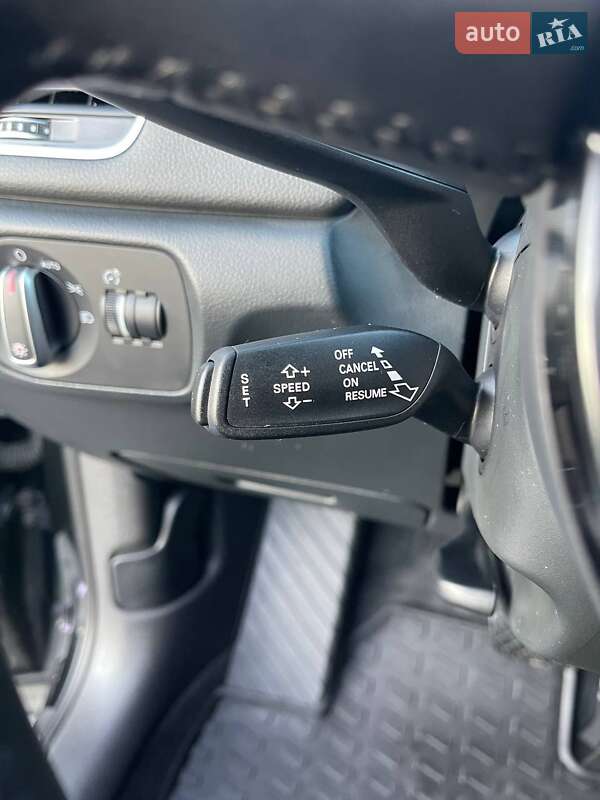 Позашляховик / Кросовер Audi Q3 2016 в Львові фото 22 Позашляховик / Кросовер Audi Q3 2016 в Львові