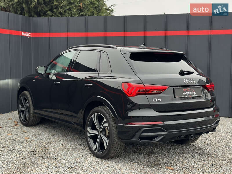 Внедорожник / Кроссовер Audi Q3 2022 в Луцке