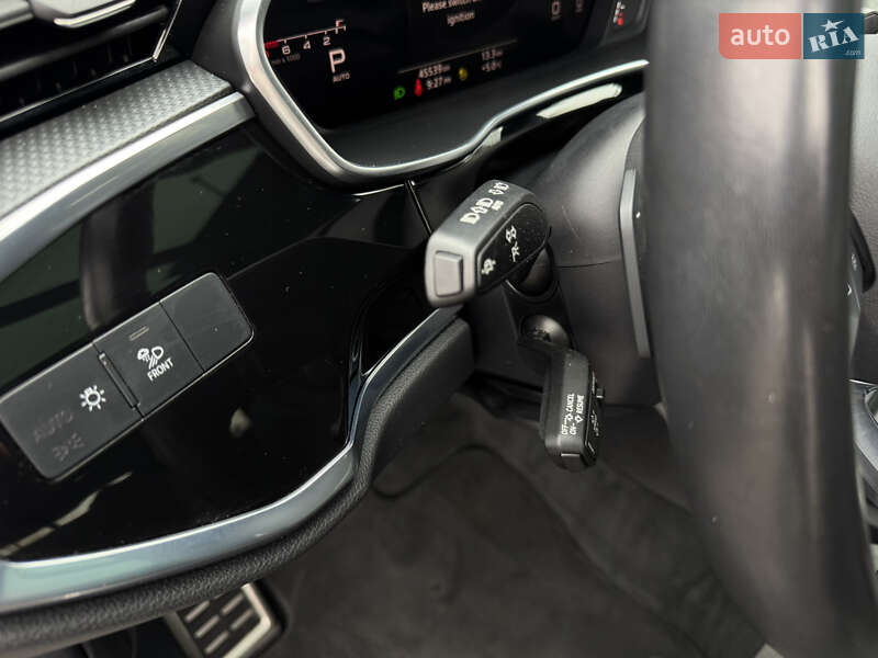 Внедорожник / Кроссовер Audi Q3 2022 в Луцке