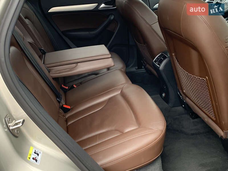 Внедорожник / Кроссовер Audi Q3 2016 в Ровно фото 60 Внедорожник / Кроссовер Audi Q3 2016 в Ровно