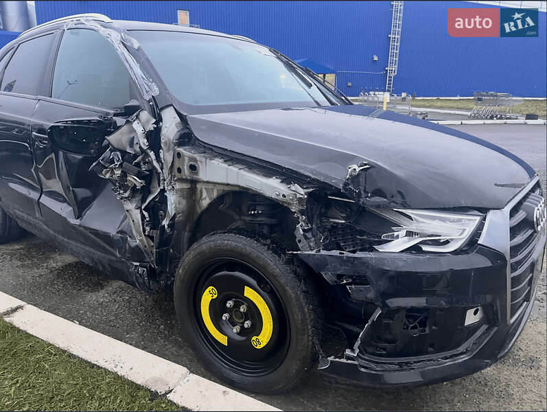Позашляховик / Кросовер Audi Q3 2017 в Львові фото 10 Позашляховик / Кросовер Audi Q3 2017 в Львові