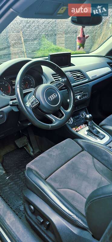 Внедорожник / Кроссовер Audi Q3 2013 в Киеве