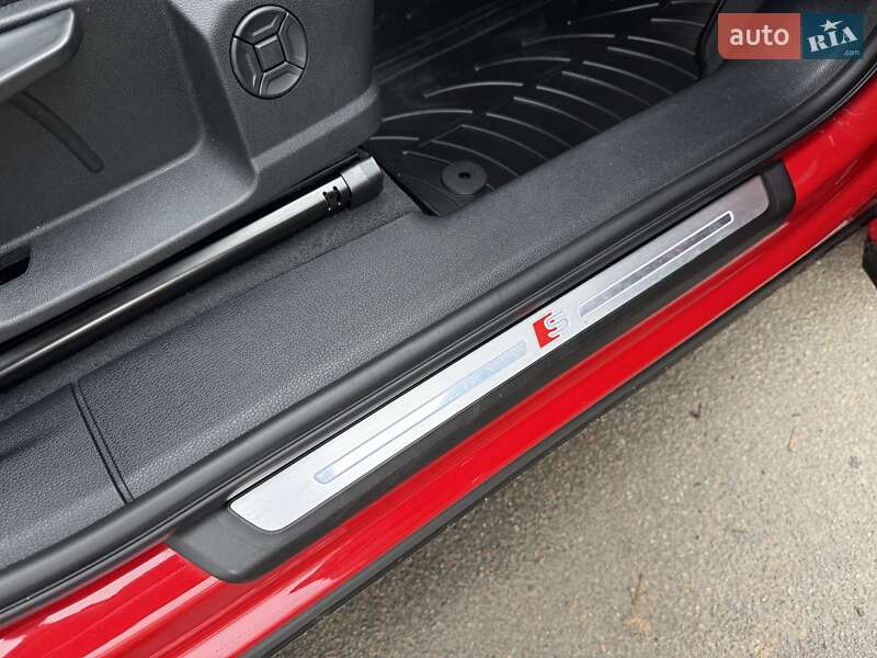 Внедорожник / Кроссовер Audi Q3 2021 в Киеве фото 56 Внедорожник / Кроссовер Audi Q3 2021 в Киеве