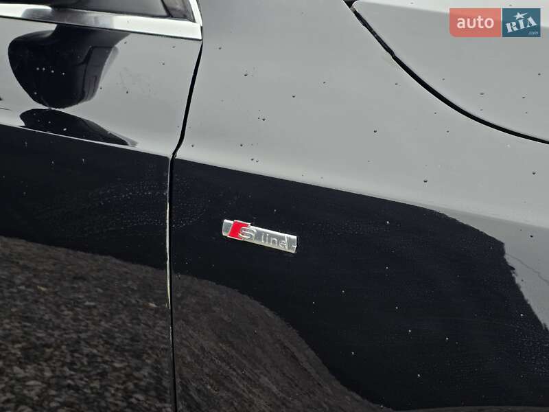 Внедорожник / Кроссовер Audi Q3 2017 в Тернополе