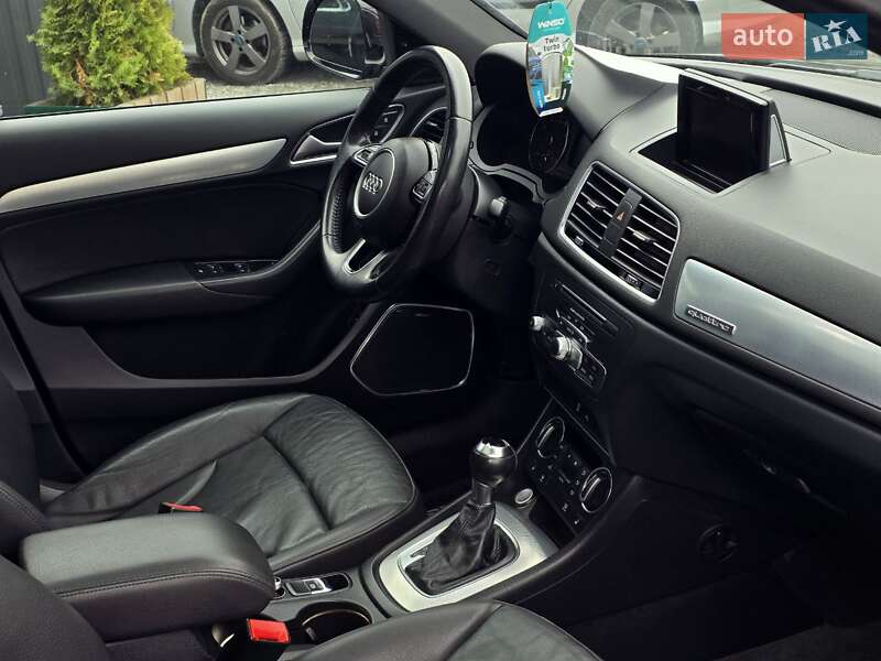 Внедорожник / Кроссовер Audi Q3 2017 в Тернополе