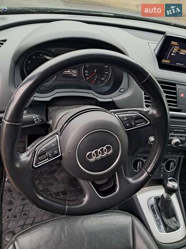 Позашляховик / Кросовер Audi Q3 2016 в Чернівцях