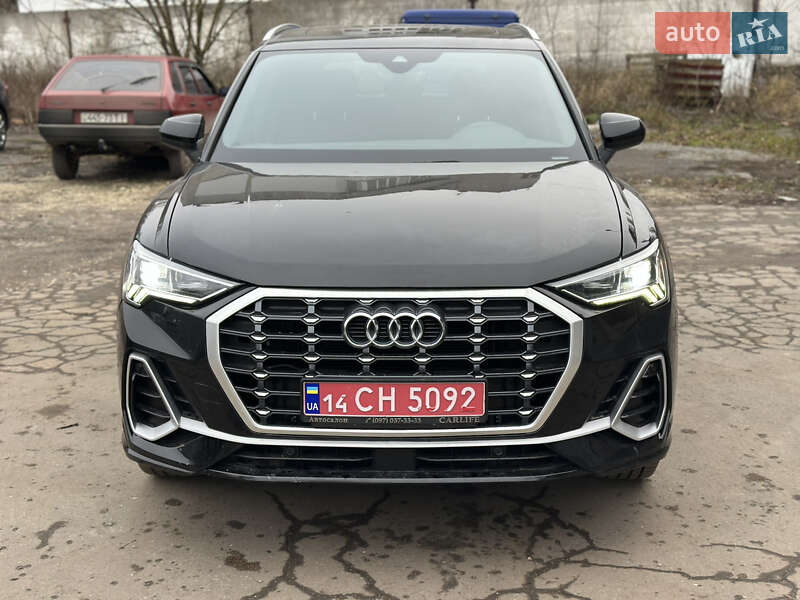 Внедорожник / Кроссовер Audi Q3 2020 в Тернополе
