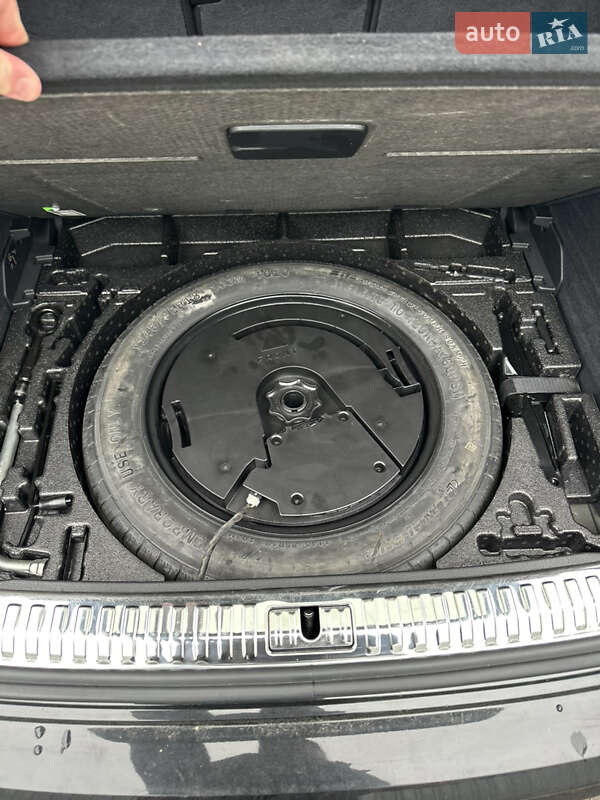 Внедорожник / Кроссовер Audi Q3 2020 в Тернополе