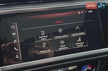 Внедорожник / Кроссовер Audi Q3 2019 в Тернополе