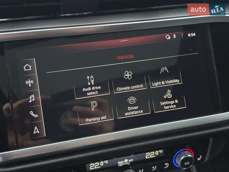 Внедорожник / Кроссовер Audi Q3 2019 в Тернополе
