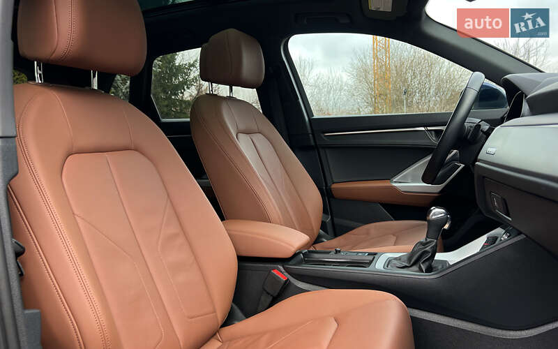 Внедорожник / Кроссовер Audi Q3 2022 в Львове фото 21 Внедорожник / Кроссовер Audi Q3 2022 в Львове