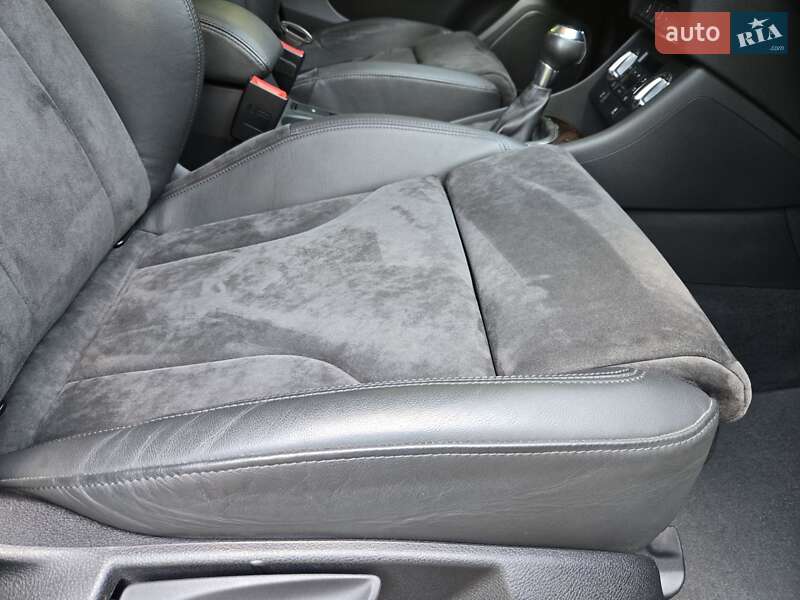 Внедорожник / Кроссовер Audi Q3 2012 в Каменском фото 21 Внедорожник / Кроссовер Audi Q3 2012 в Каменском