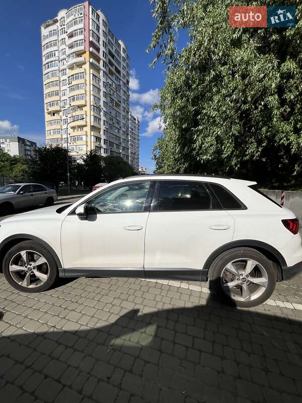 Внедорожник / Кроссовер Audi Q3 2021 в Киеве фото 8 Внедорожник / Кроссовер Audi Q3 2021 в Киеве