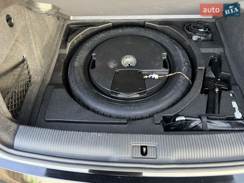 Внедорожник / Кроссовер Audi Q3 2017 в Самборе фото 22 Внедорожник / Кроссовер Audi Q3 2017 в Самборе