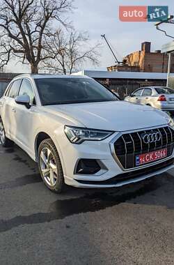 Внедорожник / Кроссовер Audi Q3 2019 в Лубнах