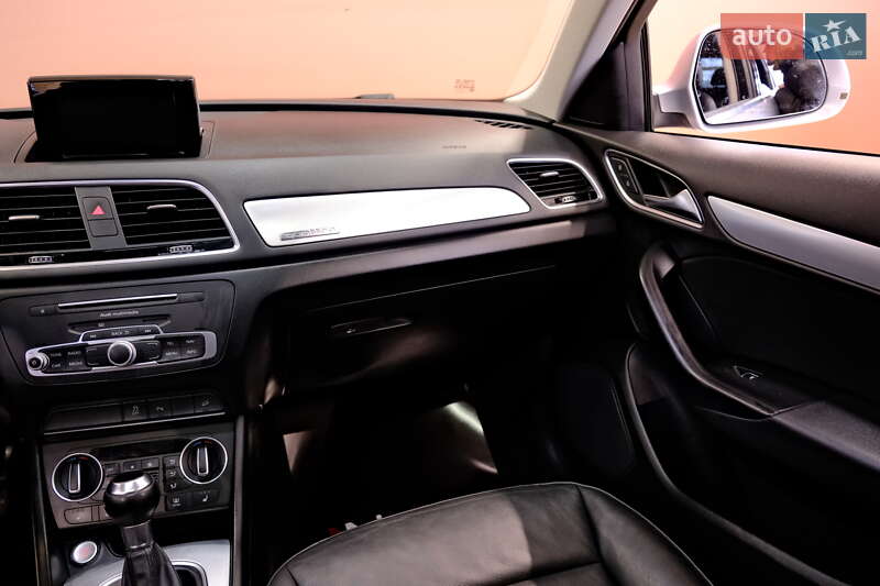 Внедорожник / Кроссовер Audi Q3 2015 в Одессе фото 46 Внедорожник / Кроссовер Audi Q3 2015 в Одессе