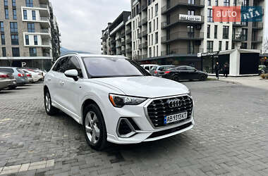 Позашляховик / Кросовер Audi Q3 2019 в Тячеві