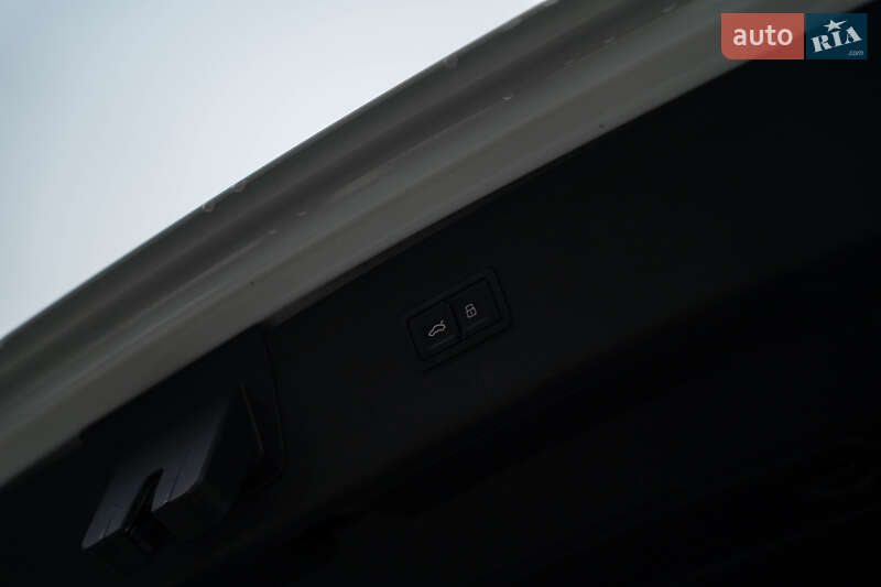 Внедорожник / Кроссовер Audi Q3 2016 в Черновцах фото 37 Внедорожник / Кроссовер Audi Q3 2016 в Черновцах