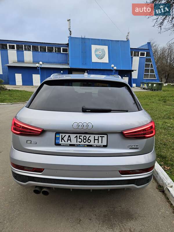 Внедорожник / Кроссовер Audi Q3 2015 в Черновцах