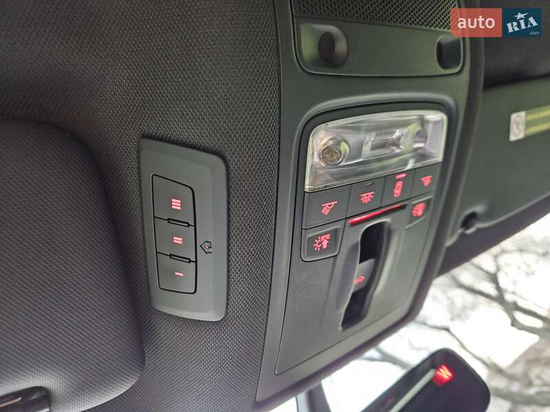 Внедорожник / Кроссовер Audi Q3 2015 в Черновцах