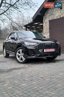Позашляховик / Кросовер Audi Q3 2020 в Стрию